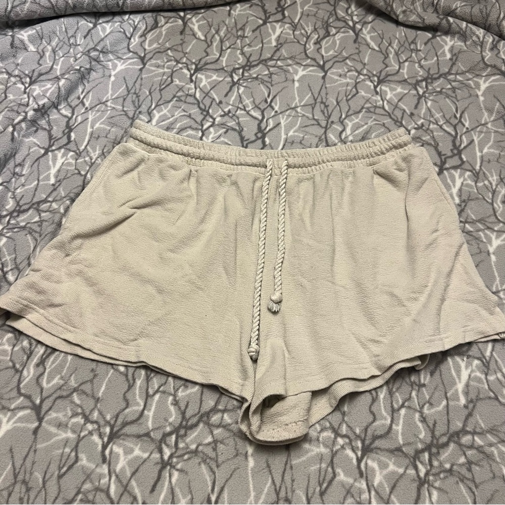 Universal Thread Shorts XXL